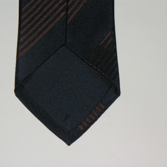 Bigi Diagonally Striped Classic Width Blue Silk Tie - Picture 5 of 6